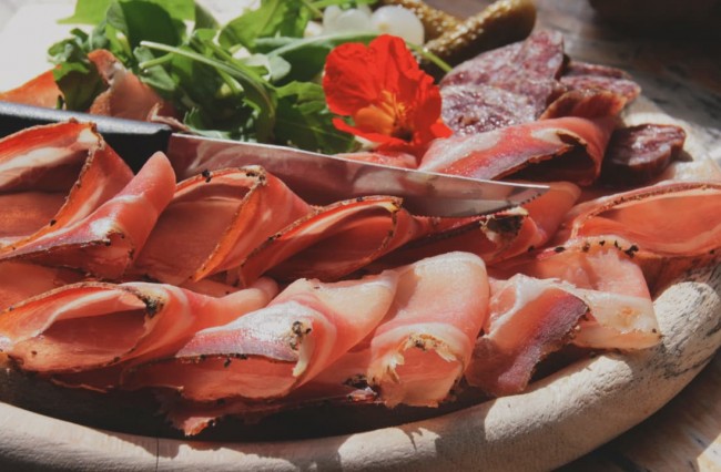 Speck von unseren Pinzgauer Kühen